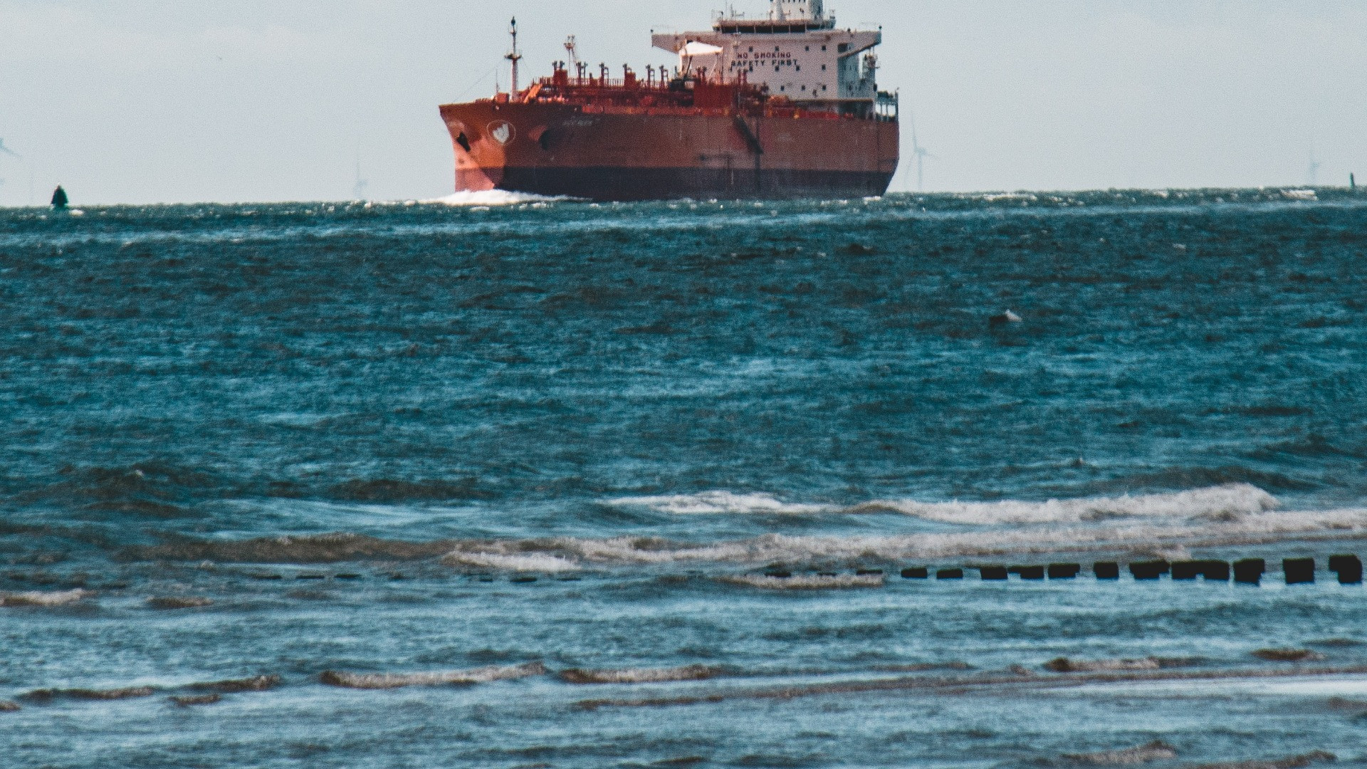 tim-dennert-63H3ApffTjA-unsplash